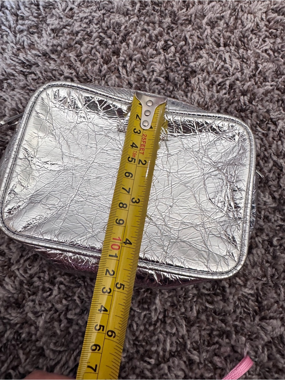 Michael Kors Jet Set East West Crossbody Bag Crinkled Silver Missing Strap - Picture 10 of 11